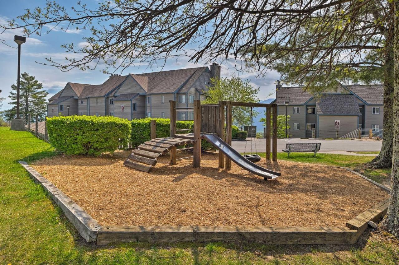 Gatlinburg Condo With Pool, Hot Tub, And Mtn Views! المظهر الخارجي الصورة
